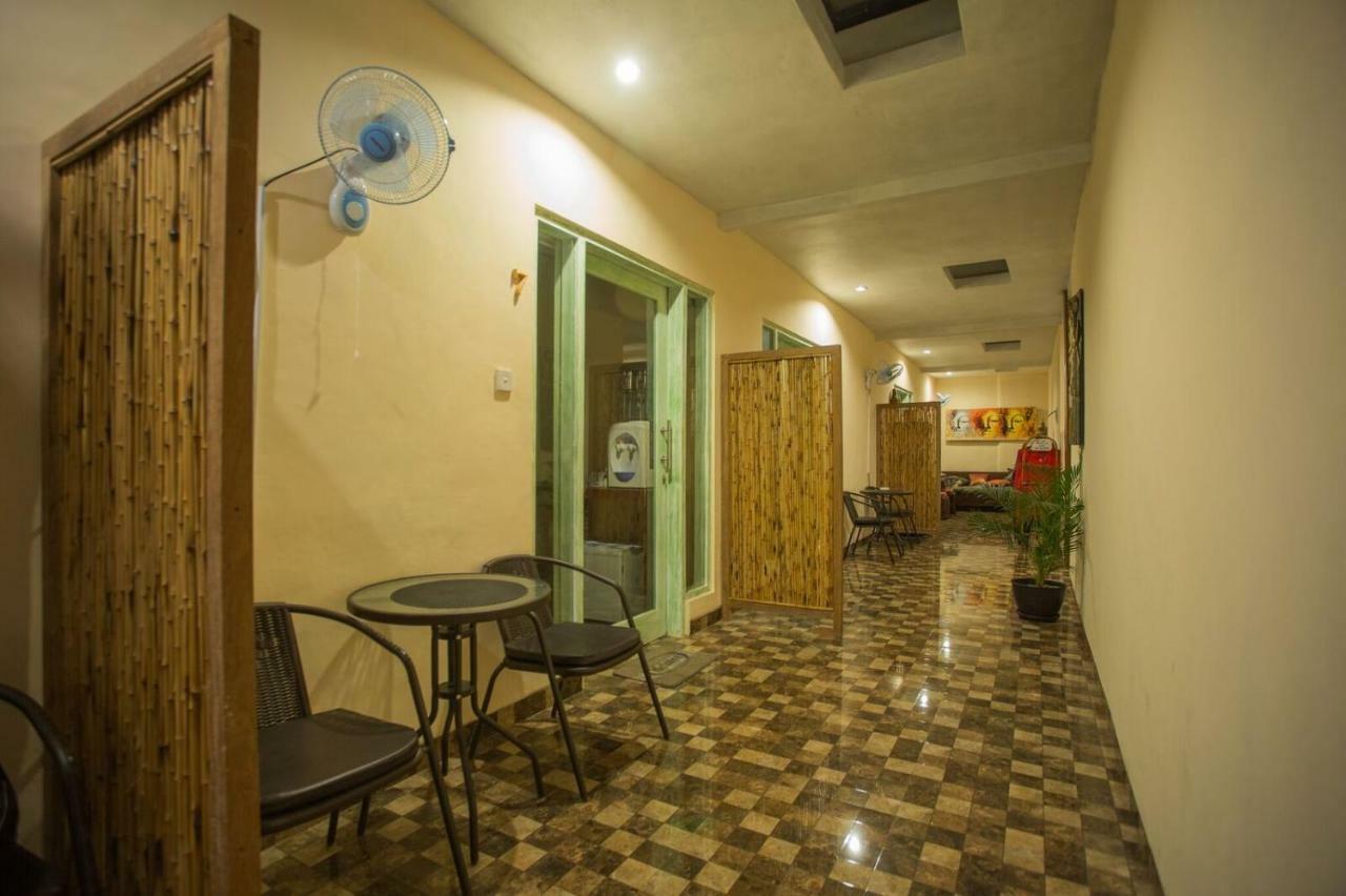 Puri Dedari Sanur Hotell Exteriör bild